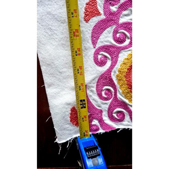 Boden High Rise Embroidered White Jeans, Bohemian, Size 33 Petite, Retail $109 - Picture 10 of 13